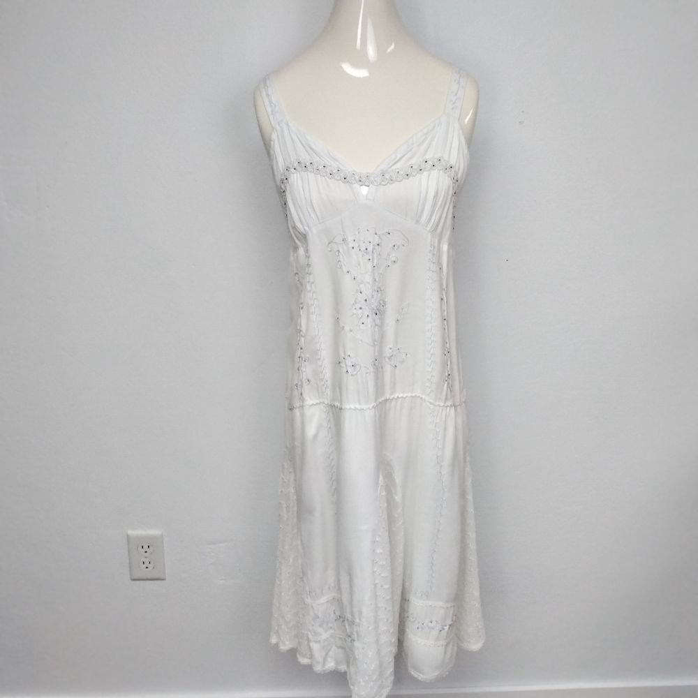 L.S.I. White Drop Waist Embroidered Beaded Sundress. Junior's Size Large.